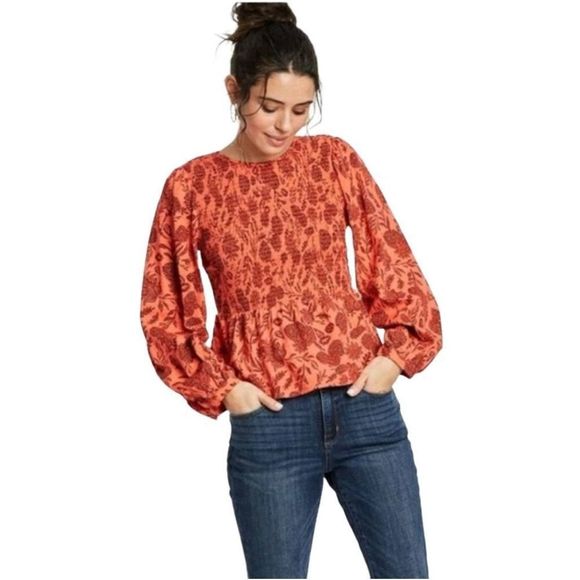 Universal Thread Tops - UNIVERSAL Thread Women's Coral Floral Cotton/Rayon/Spandex Smocked Balloon Sleev